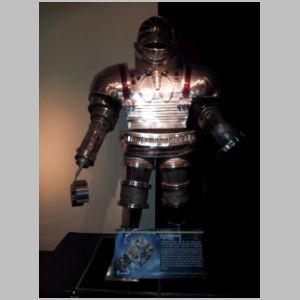 A not that giant, giant robot